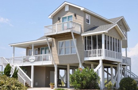 Home for Sale in Holden Beach